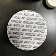 Selvklæbende tilpasset trykfølsom forseglingsforing